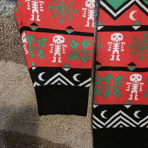 Phoebe Bridgers Limited 1/1000 Punisher Christmas Sweater Size Small - Picture 5 of 9